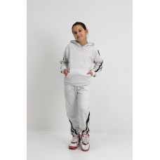 Спортивний костюм для дівчинки